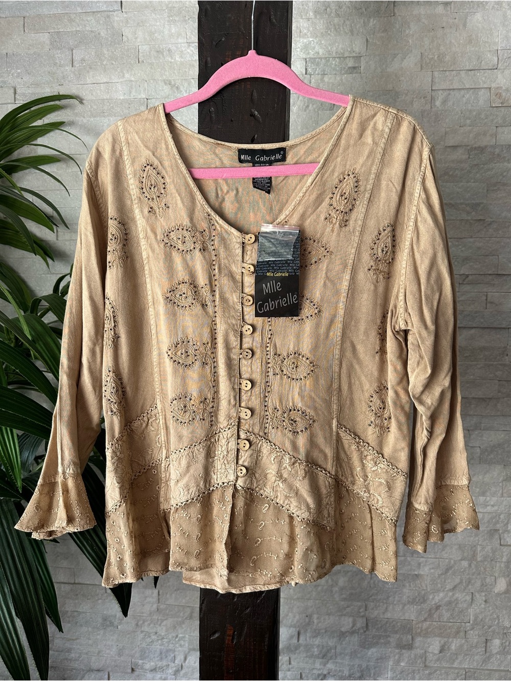 Mlle Gabrielle Tan Boho Beaded Embroidered Button-Down Blouse Size L New Tags